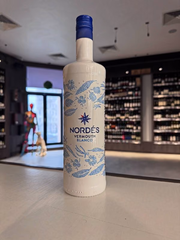 Вермут Osborne, "Nordes" Vermouth Blanco, Испания, Галисия