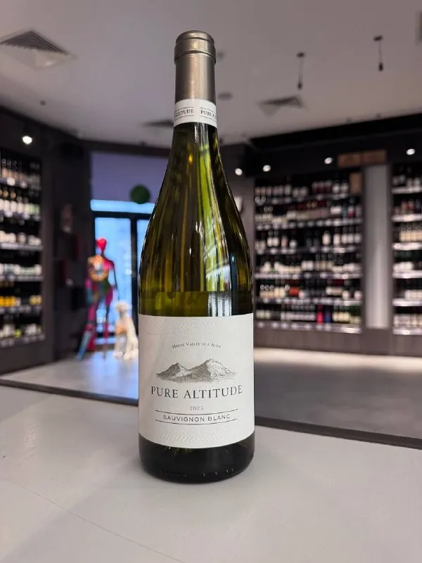 Вино "Pure Altitude" Sauvignon Blanc, Haute Vallee de l'Aude IGP, Франция, Лангедок-Руссильон