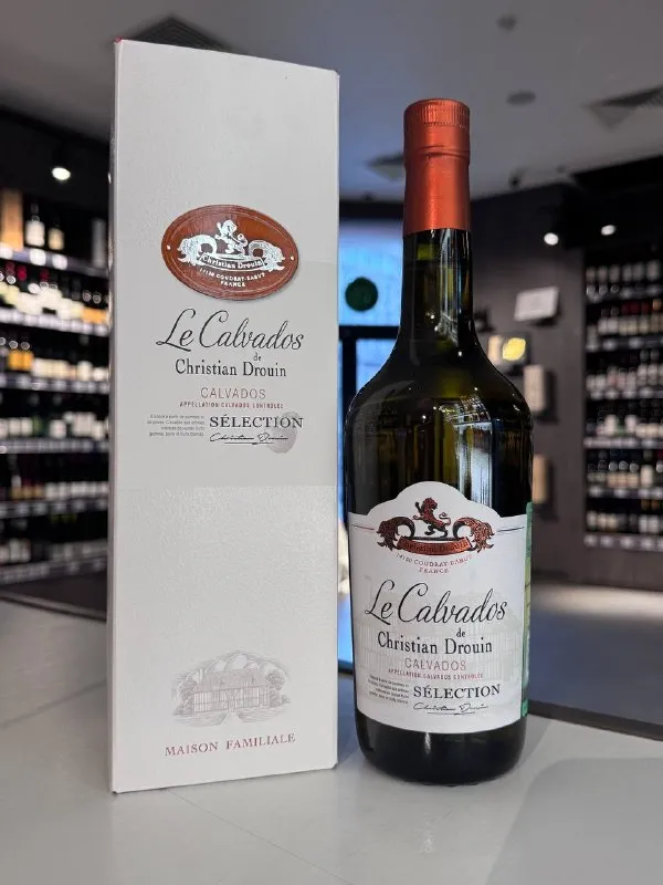 Кальвадос Christian Drouin, Calvados "Selection", gift box, Франция, Нормандия