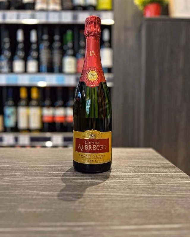 Игристое вино Lucien Albrecht, Brut, Cremant d'Alsace AOC