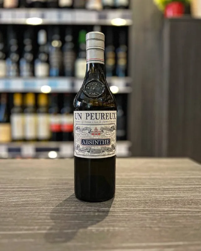 Абсент "Un Peureux" Absinthe
