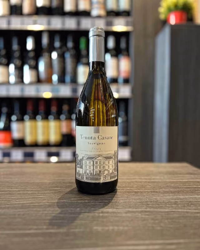 Вино Sauvignon Tenuta Casate Friuli Isonzo