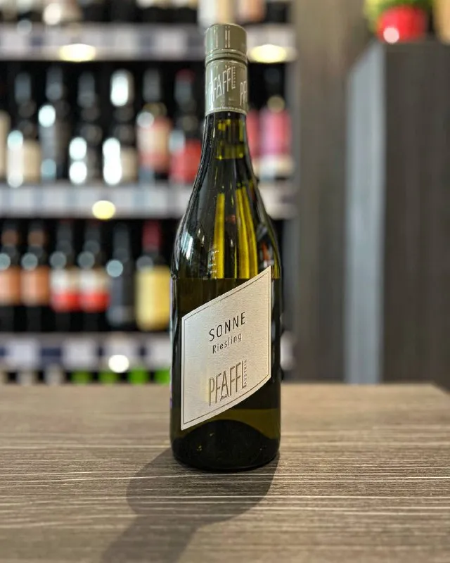 Вино Weingut R&A Pfaffl, Riesling "Sonne"