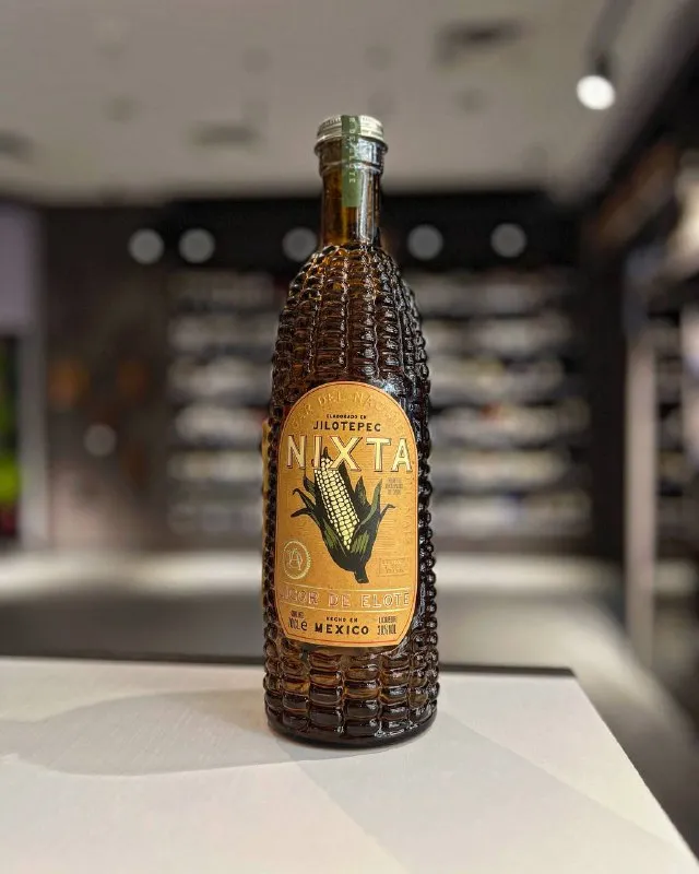 Ликер "Nixta" Licor de Elote
