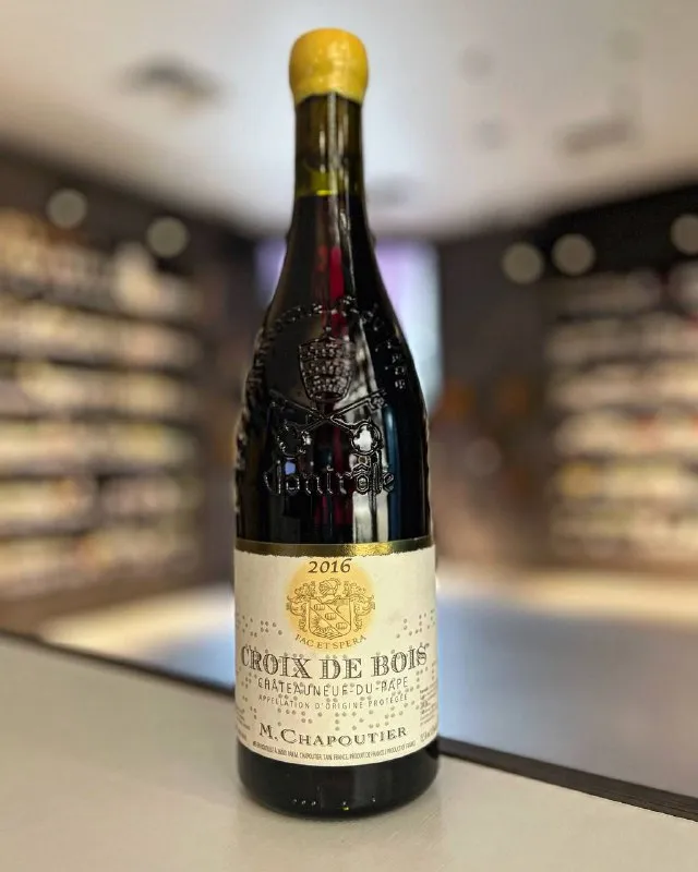 Вино Chateauneuf-du-Pape "Croix de Bois" AOC, 2016