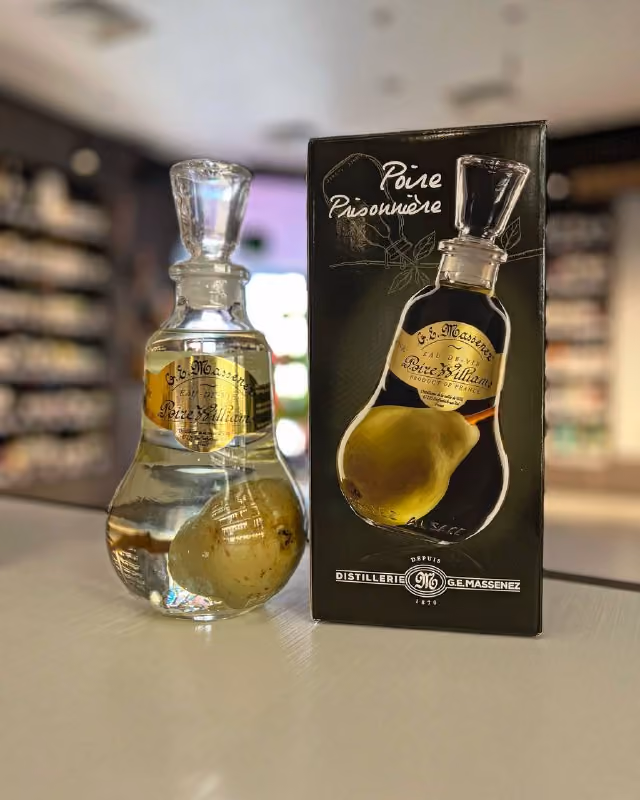 Бренди Massenez, Eau de vie Poire Prisonniere
