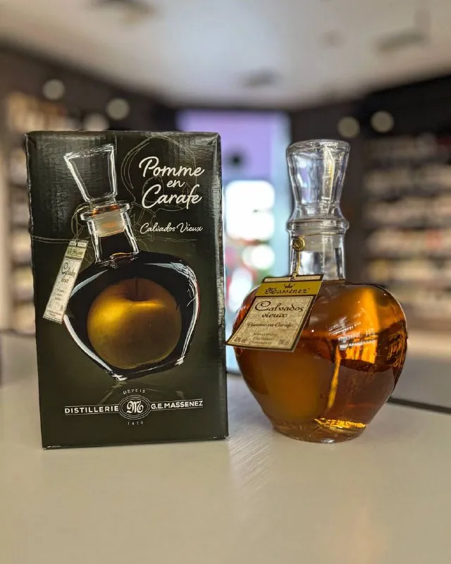 Кальвадос Massenez, Calvados Vieux Carafon Forme Pomme