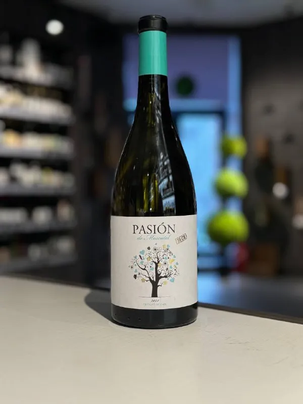 Вино "Pasion" de Moscatel, Utiel-Requena DO