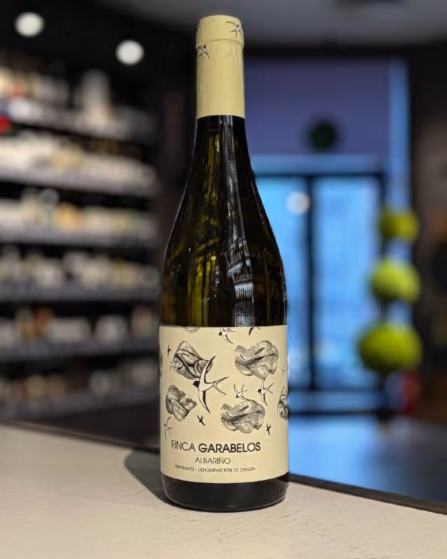 Вино Notas Frutales, "Finca Garabelos" Albarino, Rias Baixas DO