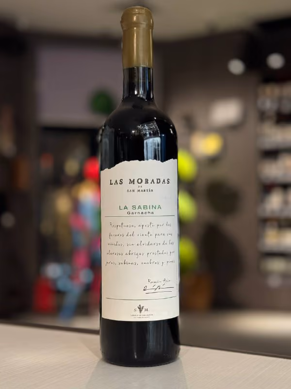 Вино "Las Moradas" La Sabina