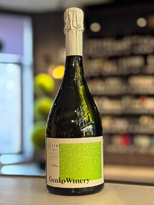Игристое вино Gunko Winery, Blanc de Blancs Brut, 2021, Россия, Краснодарский край