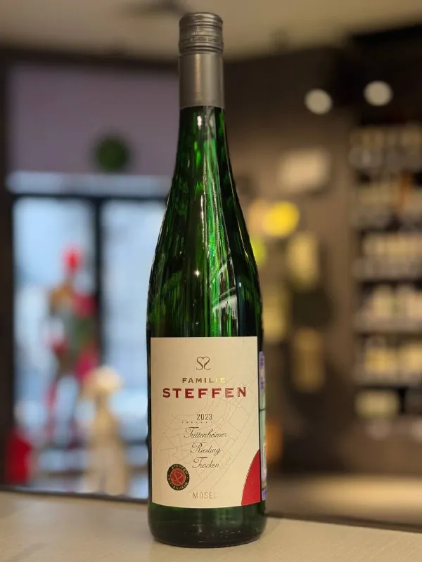 Вино Familie Steffen, "Trittenheimer" Riesling Trocken, 2023, Германия, Мозель-Саар-Рувер